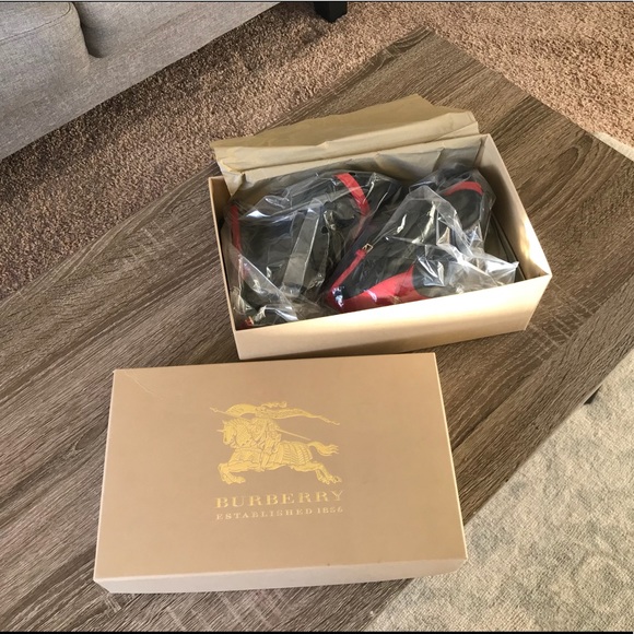 Burberry - Red Slip Strap Suede Heels - Picture 8 of 8